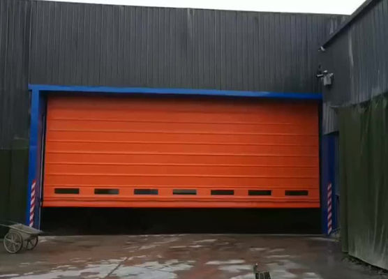 Tissu automatique 2m/S de PVC empilant les portes rapides de rouleau