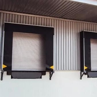Abri de quai escamotable sur mesureAbris de quai de chargementAbri de porte de quai Tissu polyester