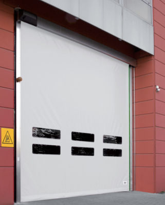 Isolation efficace formée automatique de PVC de portes rapides industrielles de rouleau