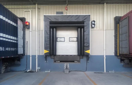 Entrepôt cadre en acier galvanisé porte de quai rétractable abri type pompe à air joint de porte gonflable anti-collision