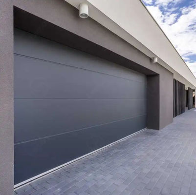 Porte sectionnelle hauteur personnalisée avec couleur blanche et bordure de sécurité Porte sectionnelle de garage en acier moderne