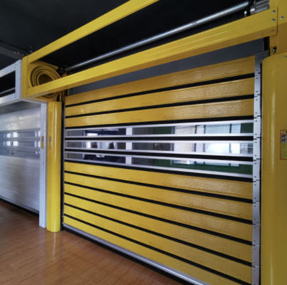 Porte en spirale en aluminium transparente à grande vitesse Efficacité de sécurité pour les lieux de travail occupés Industrial thermique isolée