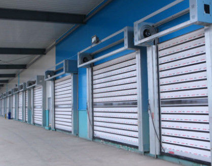 Porte en spirale transparente à grande vitesse en aluminium Efficacité de la sécurité Entrepôt automatique