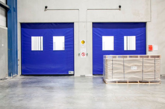 Haute sécurité Haute vitesse PVC enrouler vers le haut Rapide Fermeture Porte 304 en acier inoxydable Intérieur Fermeture à glissière en aluminium