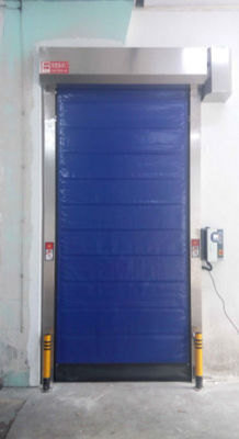 Installation facile Porte à fermeture à glissière à rouleaux rapides pour la sécurité et l'isolation Porte à volets en PVC fiable et durable