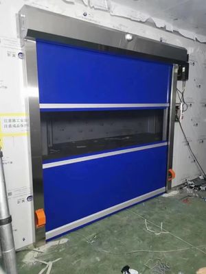 Portes à rouleaux rapides isolées pour la sécurité avec sécurité et durabilité en vente en gros Installation facile PVC sans entretien
