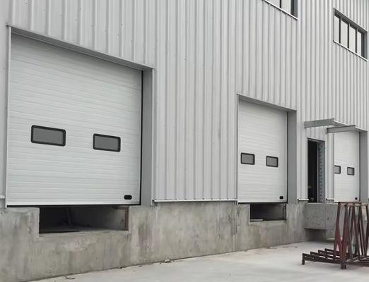 Porte sectionnelle isolée en mousse de polyuréthane blanc avec seuil en aluminium en gros Bon prix Automatique