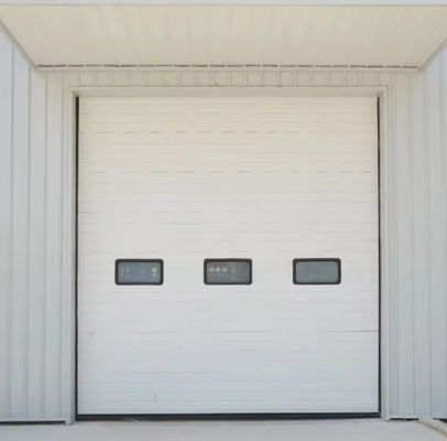 Porte sectionnelle isolée en acier enduit de poudre avec décapage en vinyle et porte de garage sectionnelle en aluminium
