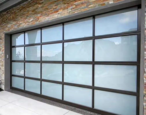 Porte sectionnelle en aluminium avec une excellente surface isolante en poudre en blanc/brun/gris/noir