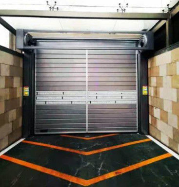 Efficacité de sécurité de la porte en spirale transparente en aluminium à grande vitesse avec système de contrôle PLC Vente directe d'usine Vitesse maximale 2 m/s