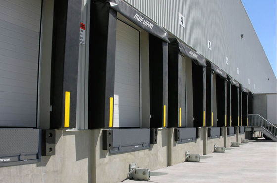 Excellente résistance aux UV industriel réglable gonflable isolé étanche à l'air scellé abri de quai