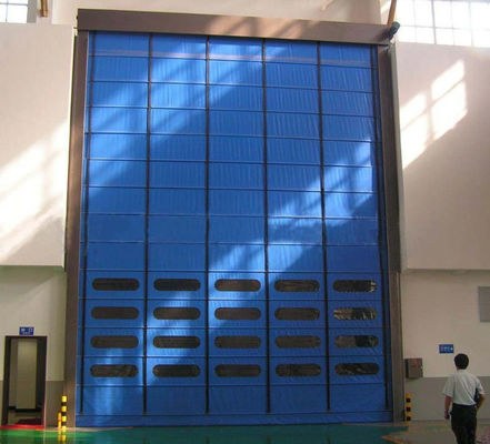 Porte à rouleaux rapides en PVC avec isolation et sécurité supérieures