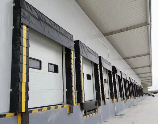 Installation facile pour l'industrie réglable gonflable isolé étanche à l'air scellé abri de quai sur mesure