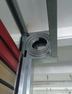 Efficacité de sécurité de la porte en spirale à grande vitesse en aluminium transparent