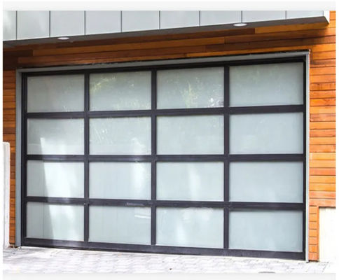 Porte de garage sectionnelle transparente de classe 3 personnalisée