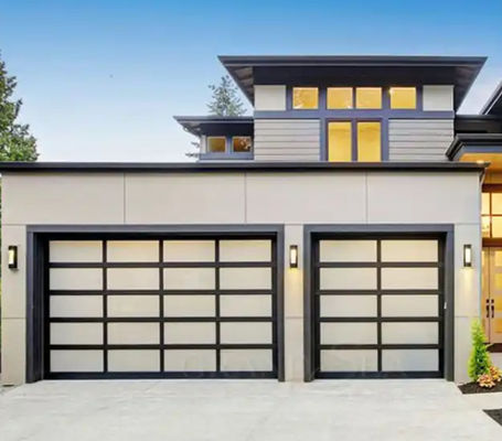 Étanchéité à l'eau de classe 3 Porte de garage sectionnelle en verre transparent Design moderne avec double vitrage