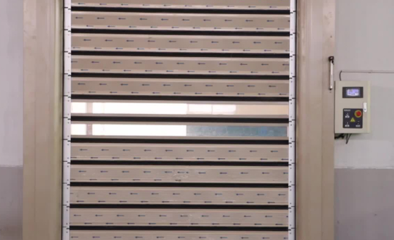 Porte en spirale transparente en aluminium à grande vitesse Sécurité et efficacité