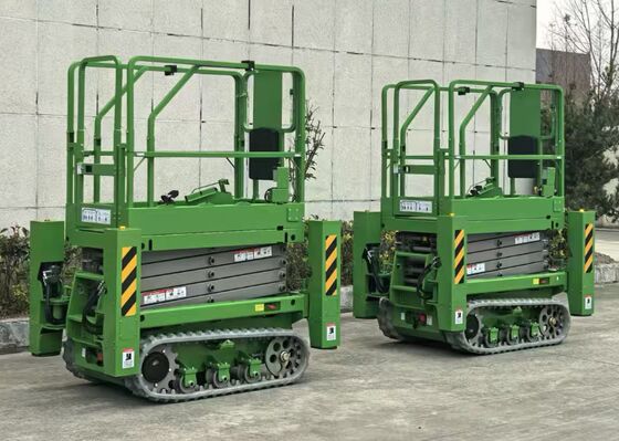 Ascenseur aérien pour travailleurs alimenté par batterie Plateforme électrique de levage de 1,5 kW Moteur optimisé pour la construction et l'entretien