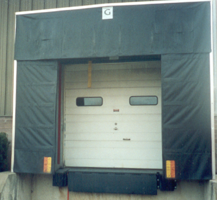 Wear-resistant Fabric Adjustable Loading System dock door shelter durable and for  Truck Bay PVC Material for Bay Loading Dock Leveler