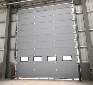 Les portes sectionnelles isolées industrielles divisent pour le panneau supérieur de la Chambre 40mm