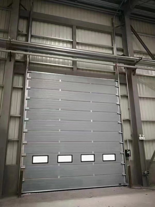 Porte en spirale transparente à grande vitesse en aluminium pour une efficacité de sécurité et porte roulante industrielle en alliage d'aluminium