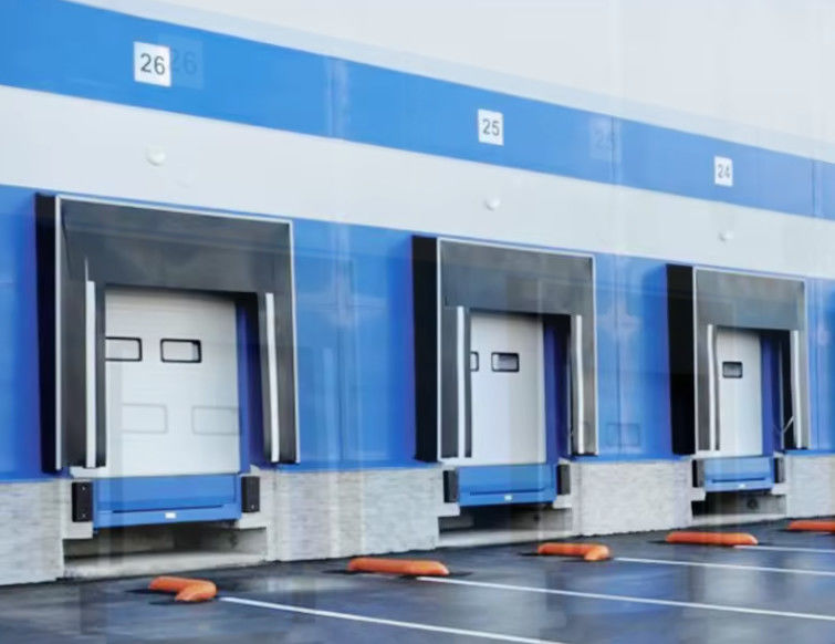 Résistant aux intempéries Tissu de cordon de chargement Abris de quai Facile à installer avec une logistique à faible entretien