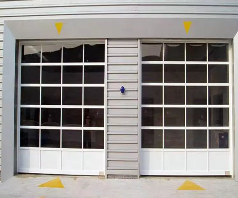 Porte de garage sectionnelle étanche à l'eau en alliage d'aluminium avec panneaux de verre Prix d'usine Aluminium sans cadre