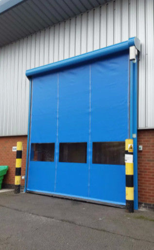 Isolation électrique imperméable à l'eau personnalisée haute vitesse PVC roulement vers le haut Rapid Shutter Door 304 Matériau en acier inoxydable pour le fonctionnement automatique et l'efficacité