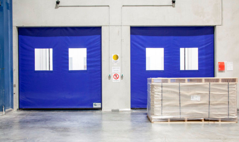 Résistant aux intempéries à grande vitesse PVC enroulé à haute vitesse Fermeture rapide Porte 304 en acier inoxydable Matériau manuel Opération automatique