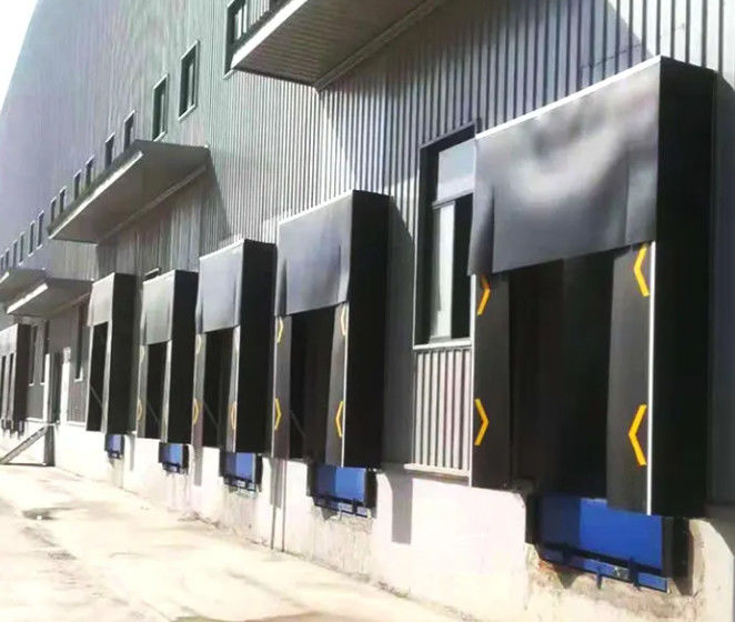 Système de chargement réglable fixe Abri de porte de quai avec revêtement en acier galvanisé et tissu résistant à l'usure fixe