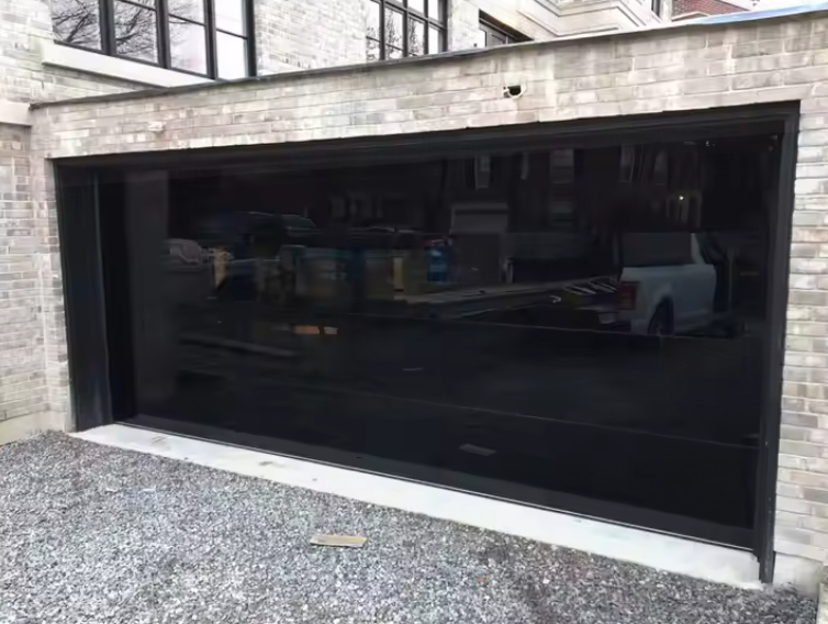 Fournisseur chinois Aluminium Transparent Vue complète Personnalisé Étanchéité Classe 3 Porte de garage sectionnelle en verre transparent Type d'ouverture manuel ou automatique Marron
